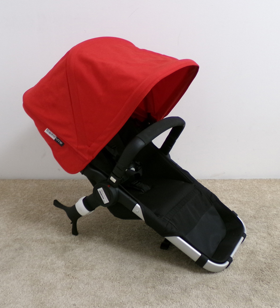 BUGABOO Sedačka sportovní Runner - Black se stříškou Red Bugaboo